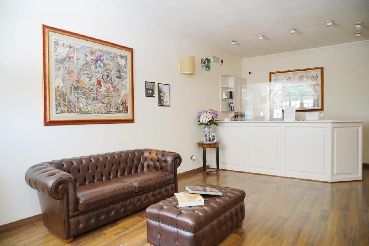 Hotel Moderno Lucca
