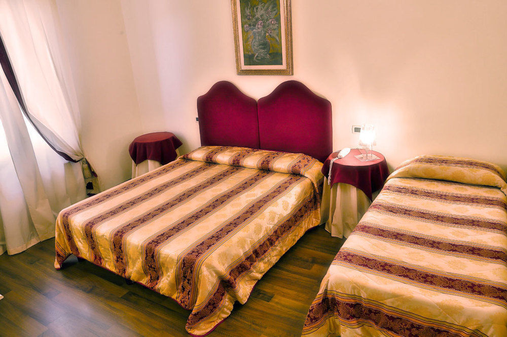 Moderno 2* Lucca